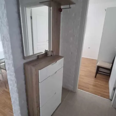 Apartment апарамент за гости романс марин